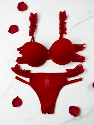 Fırfırlı Sütyen ve Külot Takımı – Şık ve Zarif Iç Giyim-Prenses Model Sütyen külot takımı