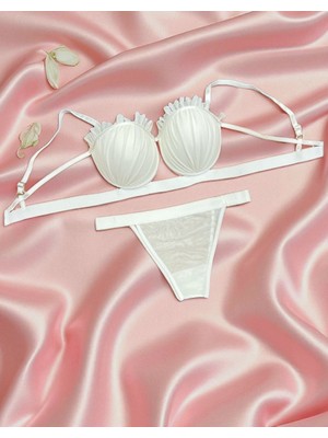 Istiridye Detaylı Fantazi Iç Giyim Takımı Sütyen Külot takımı