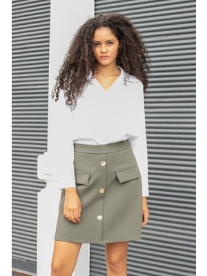 Kadın Diz Üstü Yüksek Bel Önü Düğmeli Cep Kapaklı Hafif Likralı Kumaş Çan Etek-Haki