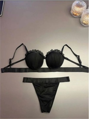 Istiridye Detaylı Fantazi Iç Giyim Takımı Sütyen Külot takımı