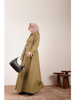 Ande Tesettür Düğmeli Kloş Kaban - Ihlamur