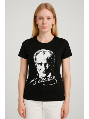 Sibel Günay Butik Atatürk Baskılı Siyah T-Shirt |  Pamuk | Bisiklet Yaka