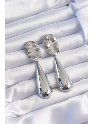 Pirinç Gümüş Renk Uzun Bombeli Ezme Plaka Küpe