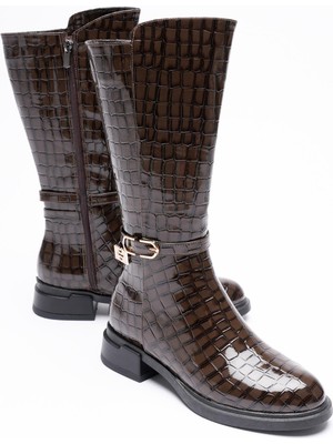 Crovina Kadın Kahve Rugan Krokodil Gold Aksesuarlı Kısa Çizme