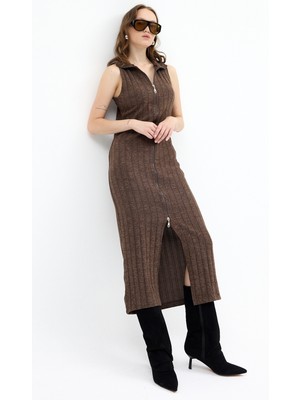 Kahve Fermuarlı Dik Yaka Triko Elbise 8152A