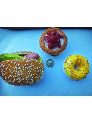 Buzdolabı Süsü Magnet 3 Lu Set Sosisli Tart ve Donat Temalı 3 Lu Set