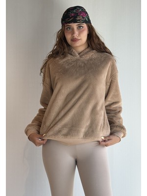 Kadın Kapüşonlu Oversize Peluş Sweathirt