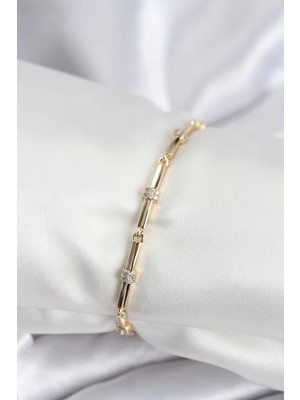 Pirinç Vıp Seri Gold Renk Parçalı Model Zirkon Taşlı Kadın Bileklik