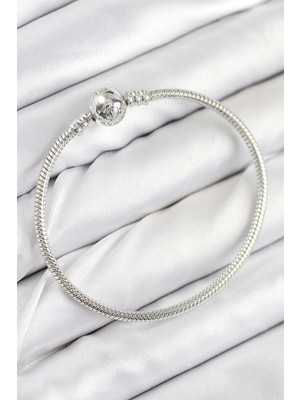 Pirinç Charm Topcuk Model Gümüş Renk Kadın Bileklik