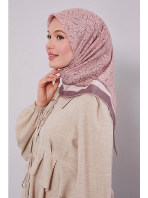 Yavruağzı Puzzle Desen Soft Eşarp