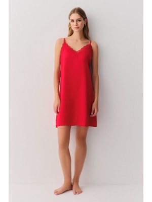 Suwen Viviana Gecelik