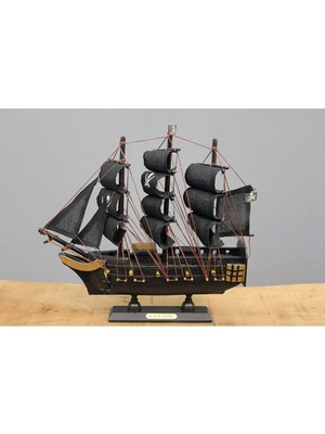 Ahşap Korsan Gemisi