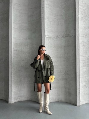 My Lunessa Koyu Haki Oversize Düşük Omuz Rüzgarlık Detaylı Kısa Trençkot