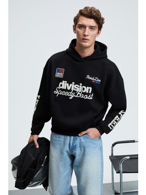 Grimelange ABISMO Erkek Kapüşonlu Kanguru Cepli Kolları ve Sırtı Baskılı Relaxed Fit Siyah Sweatshirt