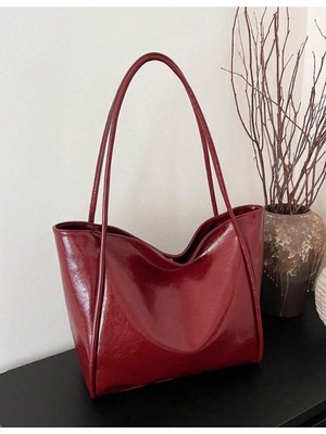 Kadın Yüksek Kaliteli Deri Büyük Çanta Astarlı Omuz Askılı