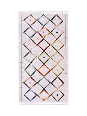 Vigna Geometrik Kırık Beyaz Polyester ve Pamuklu Kaydırmaz Tabanlı Dijital Baskı Halı