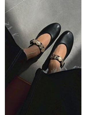 Straswans Leonardo Kadın Deri Babet Siyah Suni Deri Tabanlı Günlük Kullanım İçin Şık Aksesuar Detaylı