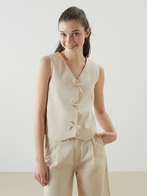 Lc Waikiki Yeni Sezon Fiyonk Detaylı Genç Kız Klasik Yelek