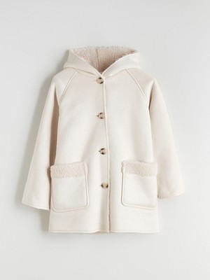 Lc Waikiki Yeni Sezon Kapüşonlu Süet Görünümlü Kız Çocuk Kaban