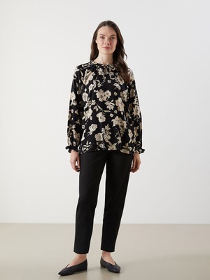 Lc Waikiki Yeni Sezon Beli Lastikli Havuç Kesim Kadın Pantolon