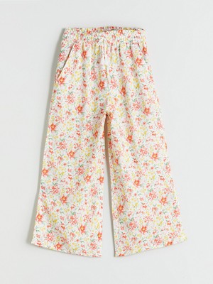 Lc Waikiki Yeni Sezon Beli Lastikli Çiçekli Kız Çocuk Kapri