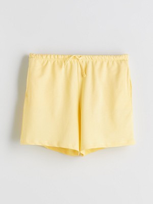 Lc Waikiki Yeni Sezon Basic Beli Lastikli Kız Çocuk Şort