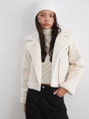 Lc Waikiki Yeni Sezon Biker Yaka Kadın Süet Görünümlü Mont