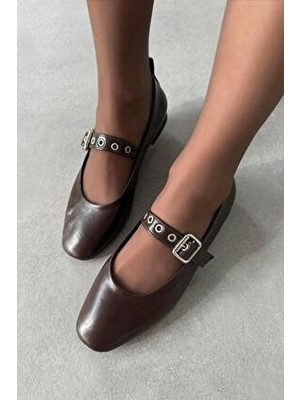 Straswans Jules Kadın Kahve Kemer Detaylı Suni Deri Babet Düz Taban Günlük Kullanım İçin