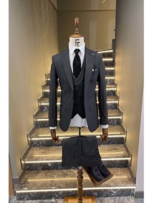 Yelekli Antrasit Takım Elbise