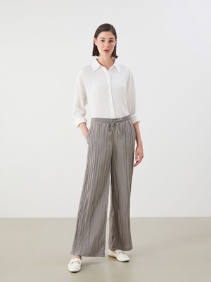 Lc Waikiki Yeni Sezon Beli Lastikli Dokulu Geniş Paça Kadın Pantolon