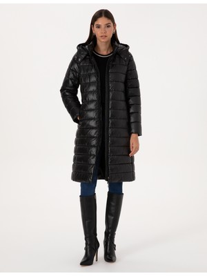 Pierre Cardin Kadın Siyah Çıkarılabilir Kapüşonlu Kapitone Uzun Mont 50314165-VR046