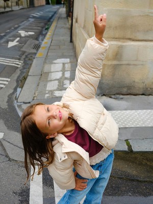 Lc Waikiki Yeni Sezon Kapüşonlu Kız Çocuk Şişme Mont