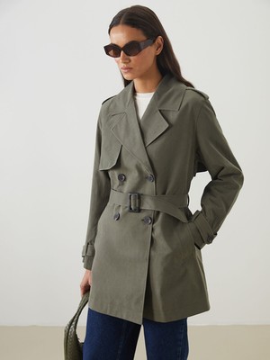 Lc Waikiki Yeni Sezon Kruvaze Yaka Kadın Trençkot