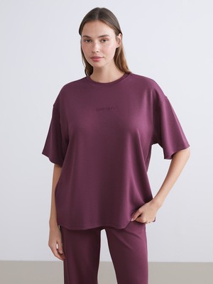 Lc Waikiki Yeni Sezon Bisiklet Yaka Nakışlı Oversize Kadın Tişört