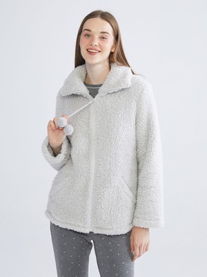 Lc Waikiki Yeni Sezon Gömlek Yaka Pelüş Kadın Pijama Üstü