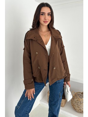 Kadın Astarlı Kemerli Düğmeli Trenç – Zarif & Güçlü Stil