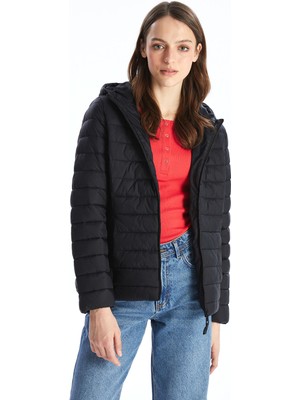 Lc Waikiki Yeni Sezon Kadın Kapüşonlu Düz Şişme Mont