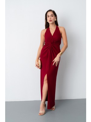 Kadın Bordo Halter Yaka Düğüm Detaylı Uzun Elbise