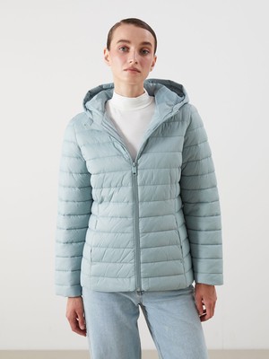 Lc Waikiki Yeni Sezon Kadın Kapüşonlu Düz Şişme Mont