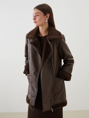 Lc Waikiki Yeni Sezon Kadın Biker Yaka Düz Deri Görünümlü Mont