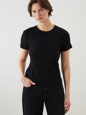 Lc Waikiki Yeni Sezon Bisiklet Yaka Kadın Tişört