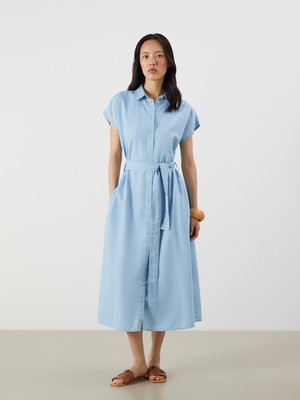 Lc Waikiki Yeni Sezon Gömlek Yaka Kuşaklı Jean Elbise