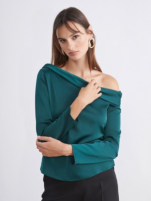 Lc Waikiki Yeni Sezon Kayık Yaka Saten Bluz