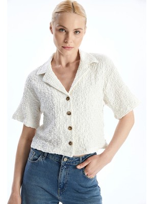 Lc Waikiki Yeni Sezon Dokulu Kadın Gömlek