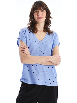 Lc Waikiki Yeni Sezon V Yaka Puantiyeli Kadın Tişört