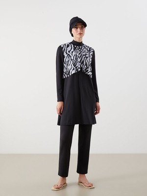 Lc Waikiki Kadın Tesettür Mayo Takımı Siyah Desenli Dik Yaka 38 Beden Üst Düşük Kol