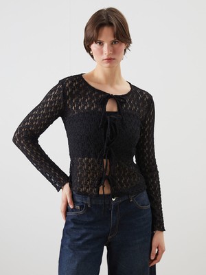 Lc Waikiki Yeni Sezon Bağlamalı Yaka Dantelli Kadın Hırka