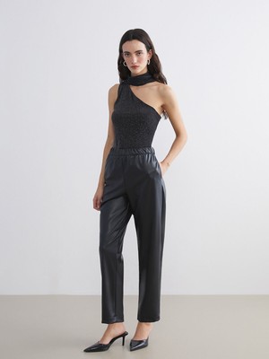 Lc Waikiki Yeni Sezon Beli Lastikli Deri Görünümlü Kadın Pantolon