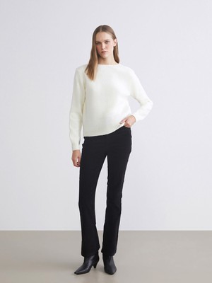 Lc Waikiki Yeni Sezon Dar Fit Kadife Kadın Pantolon