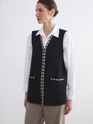 Lc Waikiki Yeni Sezon V Yaka Nakışlı Kadın Yelek